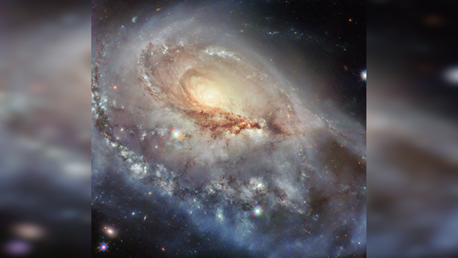 The galaxy known as Apg 184 or NGC 1961.